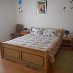 Apartament A - 1er Etage *