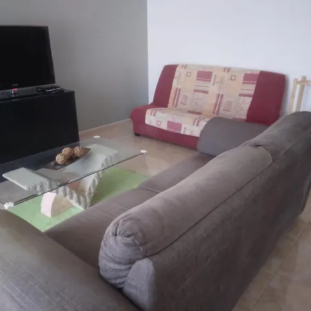 A - 1er Etage Apartment *