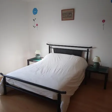 A - 1er Etage Apartment *