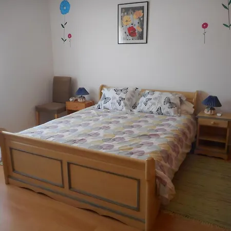 Apartment A - 1er Etage *